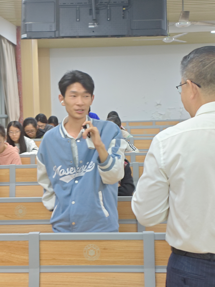 买足球网站